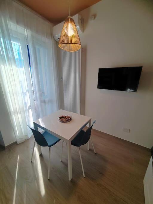 -city Gem- Stylish Urban Escape -lambrate- Apartment